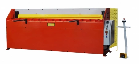 Гильотины гидравлические STALEXHQ01-1.6x2500B